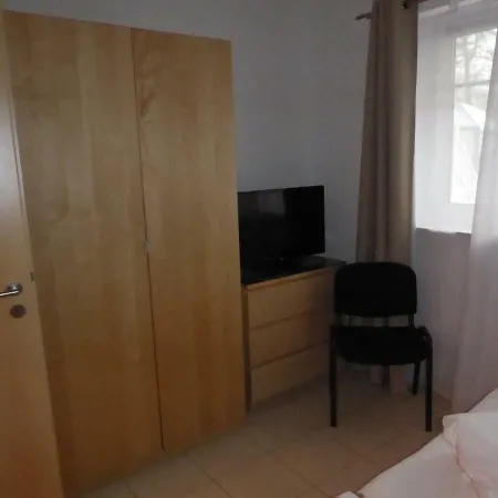 Haus Sonja - Ferienwohnung Mit Terrasse *