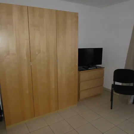 Haus Sonja - Ferienwohnung Mit Terrasse * Binz